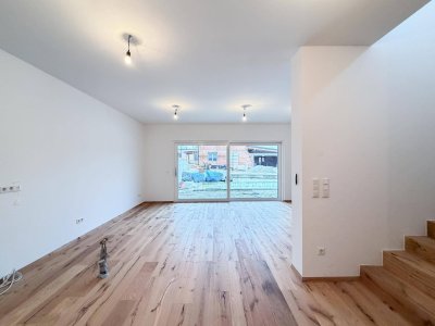 Provisionsfrei vom Bauträger: Neubau-Doppelhaushälfte mit Pool