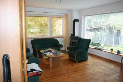 Helle  2-Zimmer EG Wohnung mit Garten in ruhiger, ländlicher Lage