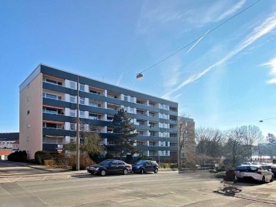 NÜRNBERG-WÖHRD: GEPFLEGTE 3-ZI-ETW NAHE WÖHRDER SEE UND TH MIT EINBAUKÜCHE UND GROSSEM WEST-BALKON
