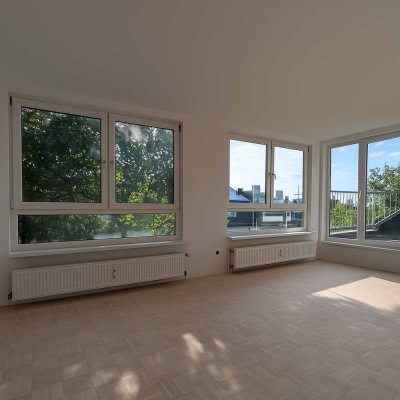 Vollständig renovierte 3-Zimmer-Wohnung mit Balkon und Einbauküche in Wuppertal Augustastraße