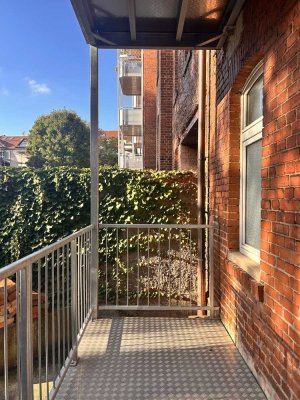 Gemütliche 2-Raum-Wohnung mit Balkon im Hochparterre