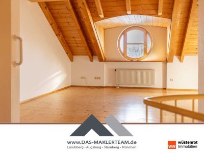 Licht, Holz & Wohngenuss – Charme pur auf drei Etagen mit Schwedenofen und stilvoller Wendeltreppe