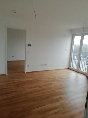 Stilvolle, neuwertige 2-Zimmer-Terrassenwohnung mit gehobener Innenausstattung mit EBK in Regensburg