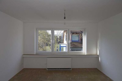 Do-Berghofen/EG Apartment mit Single-Küche - neu renoviert!