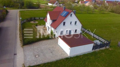 Neuwertiges Einfamilienhaus – Bezugsbereit