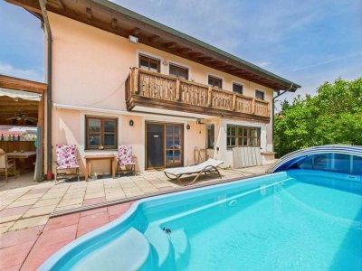 Familienparadies mit Pool und Garten in ruhiger Lage