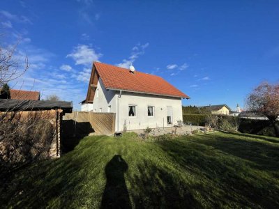 Energieeffizientes Einfamilienhaus in Aldersbach – Ihr neues Zuhause wartet!