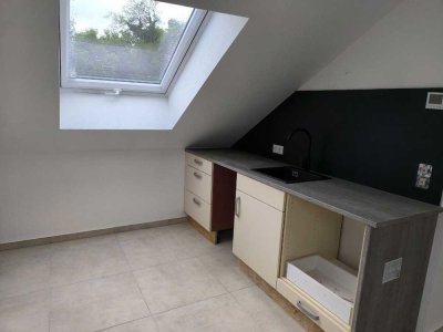 Geschmackvolle 2-Zimmer-Wohnung mit gehobener Innenausstattung mit EBK in Lappersdorf