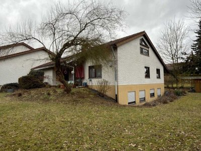 Einfamilienhaus mit Einliegerwohnung und ausgebautem Dachboden in Ulm/Böfingen