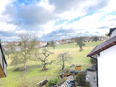 3-Zimmer-Wohnung + (1 Zi) mit 100qm Wohn/Nutzfläche zentral in Bad Rappenau mit riesigem Balkon