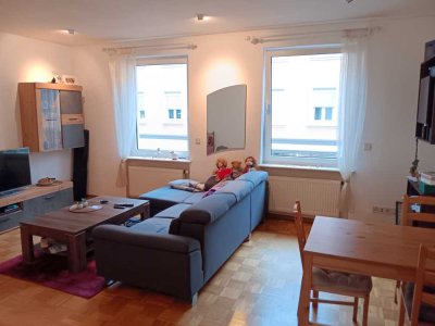 3 Zimmer Wohnung mit großem Balkon in der City