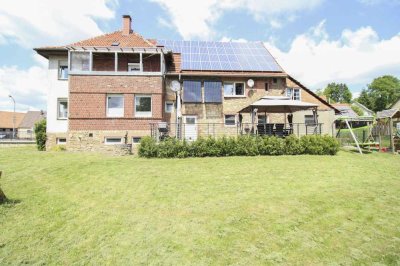 Wohnhaus in Willebadessen: Idyllisches Zuhause mit Einliegerwohnung - Jetzt zum unschlagbaren Preis