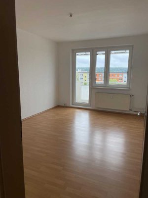 Geräumige 2-Zimmer Wohnung mit Balkon