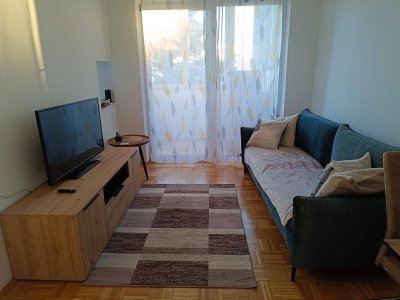 Vollmöblierte 2-Zimmer Neubauwohnung mit Loggia Nähe Finanzamt