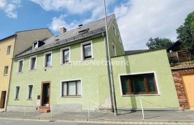 ***Optimal wohnen im Stadthaus mit Anliegerwohnung in Selb*** NEUER PREIS