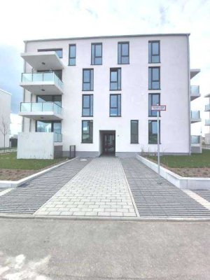 Möbilierte 2-Zimmerwohnung, mit offener Küche mit EBK, Duschbad, 1 TG Stellplatz+Stromdose