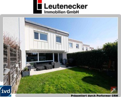 Renoviertes Reihenmittelhaus in Split-Level-Bauweise mit Garten