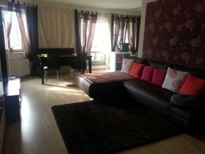 Von Privat: Helle 2 ZKBB, Abstellraum, 70qm