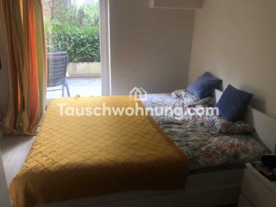 Tauschwohnung: 2 Zimmer-Wohnung, vollmöbliert, mit Terrasse.