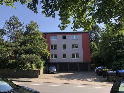 Freundliche und gepflegte 2-Zimmer-Wohnung mit Balkon in Detmold