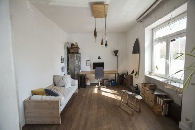 Schöne Altbauwohnung mit Flair Nähe KA-Hauptbahnhof