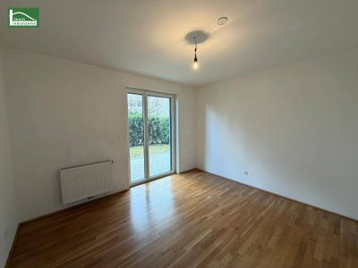 Charmante Erdgeschosswohnung mit Terrasse &amp; Garten!
