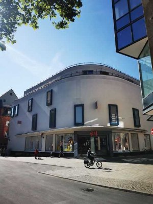 Schöne helle Wohnung mitten in der Innenstadt