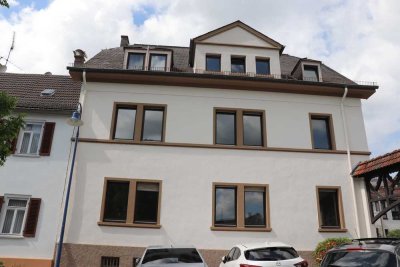 Helle & großzügige Wohnung im Storchenhof in Wiesbaden-Erbenheim