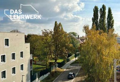 RESERVIERT - Attraktive 3-R-WE Dachgeschoss mit Terrasse