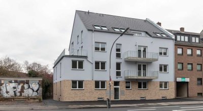 4-Zimmer Wohnung mit Balkon in Köln-Niehl