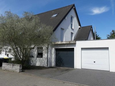 Luxuriöses Einfamilien-Reihenendhaus mit Garage Kohlrauschweg 85