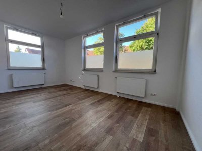 Sanierte großzügige 2-Zimmer-Wohnung inkl. Küche im Zentrum von Springe-Eldagsen