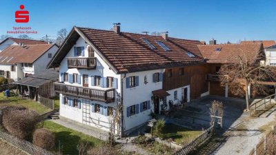 Idyllisches Bauernhaus mit Ausbaureserve und Stallung