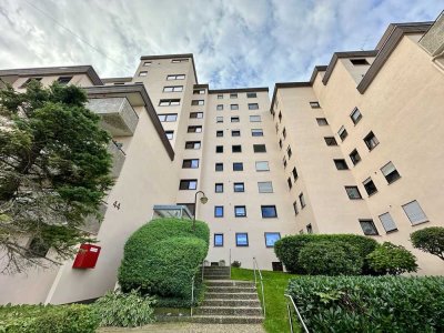 Exklusive 3,5-Zimmer-Wohnung mit Aufzug, Balkon und Einzelgarage