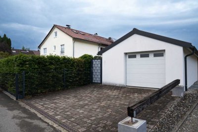 Attraktives Reiheneckhaus mit großem Grundstück und hochwertiger 9×5 m Garagenanlage