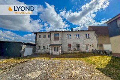 Zwei Häuser auf ehemaligem Ferienlagergelände mit großem Entwicklungspotenzial!