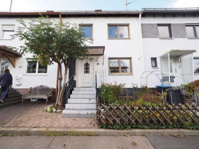 +Gelegenheit für junge Familien+ Gepflegtes Reihemittelhaus mit toller Aufteilung, Garage, und uvm.