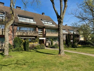 Heisingen ruft! Gepflegte Dachgeschosswohnung mit Balkon und Garage in bester Lage