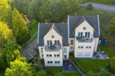 Exklusives und stilvolles Mehrfamilienhaus an der Terrassenmosel- Zwei Doppelhaushälften mit Panoram