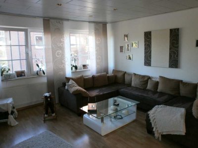 Schöne vier Zimmer Wohnung in Paderborn Benhausen