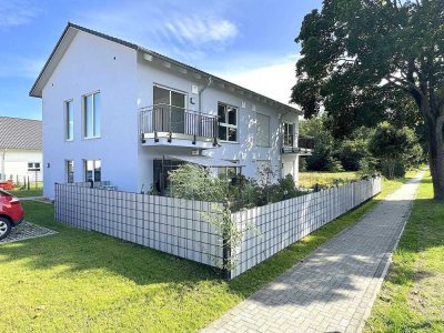 Großartige 2 Zi.-Neubau-Wohnung im Grünen!