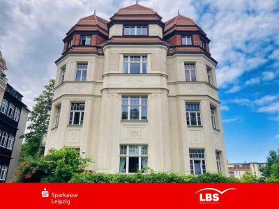 Freie Altbau-WE: Extra-Etage und Garten