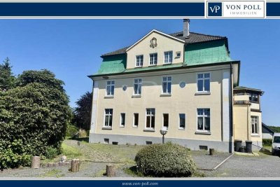 Historische Fabrikantenvilla im Zentrum von Hückeswagen