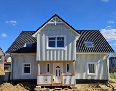 Einfamilienhaus Neubau 6 Zimmer 180 qm 2227 qm Grundstück in Hermannsburg Schwedenhaus Holzhaus