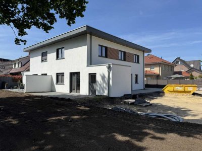 Neubau-Doppelhaushälfte mit 136 m²  Wohnfläche