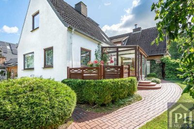 Häuschen statt Eigentumswohnung - Gepflegte Doppelhaushälfte mit Carport in Kiel-Hasseldieksdamm!