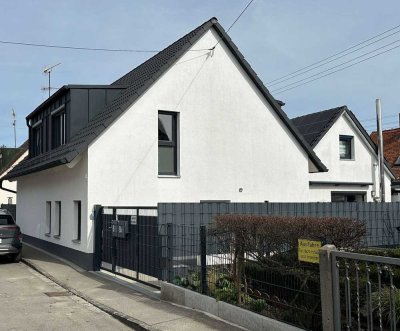 Katip | Platz für alle: Zwei Einfamilienhäuser in Kriegshaber – eine Investition in die Zukunft
