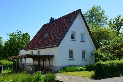 Charmantes Einfamilienhaus mit grünem Rückzugsort!