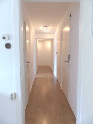 Modernisierte 3-Raum Wohnung mit Balkon und 2 Bädern in Rüttenscheid