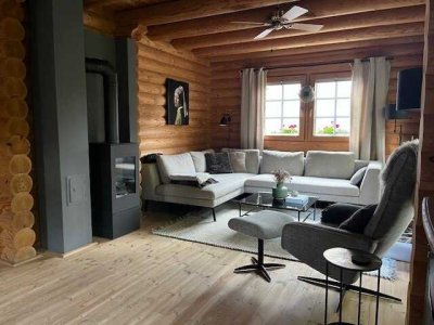 - Reserviert - Pure Gemütlichkeit in einem traditionellen Holzblockbohlenhaus